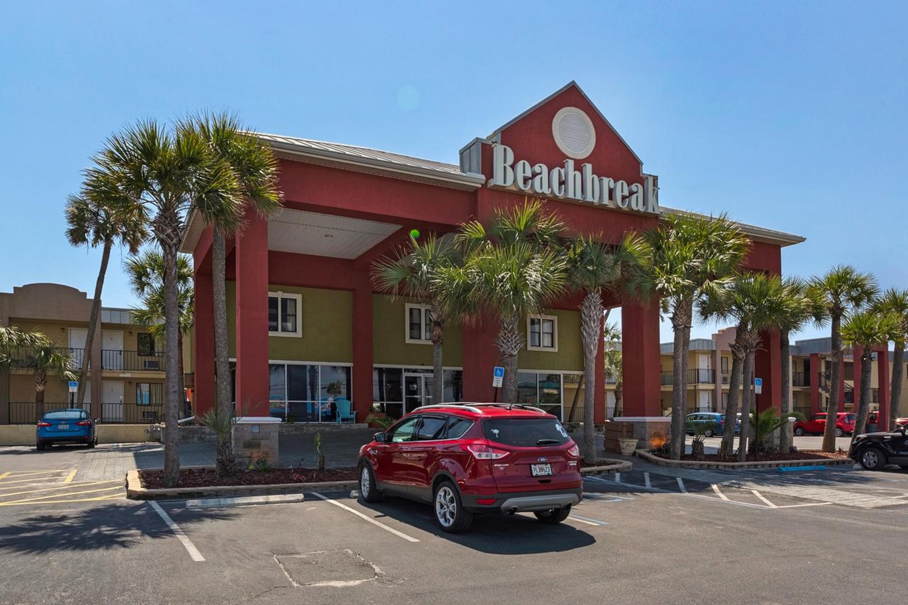 Ramada By Wyndham Panama City Beach / Beachfront Eksteriør billede