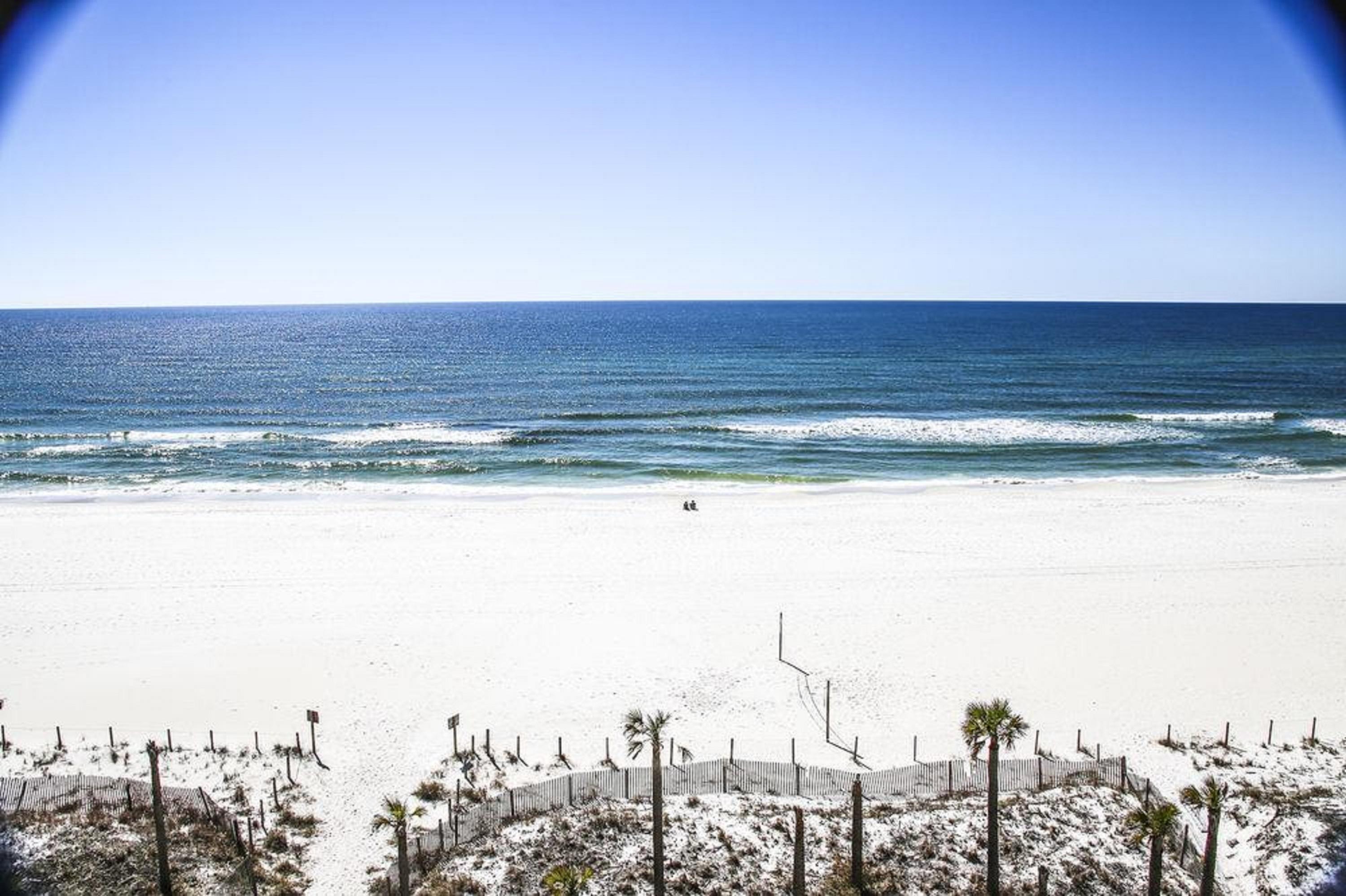 Ramada By Wyndham Panama City Beach / Beachfront Eksteriør billede