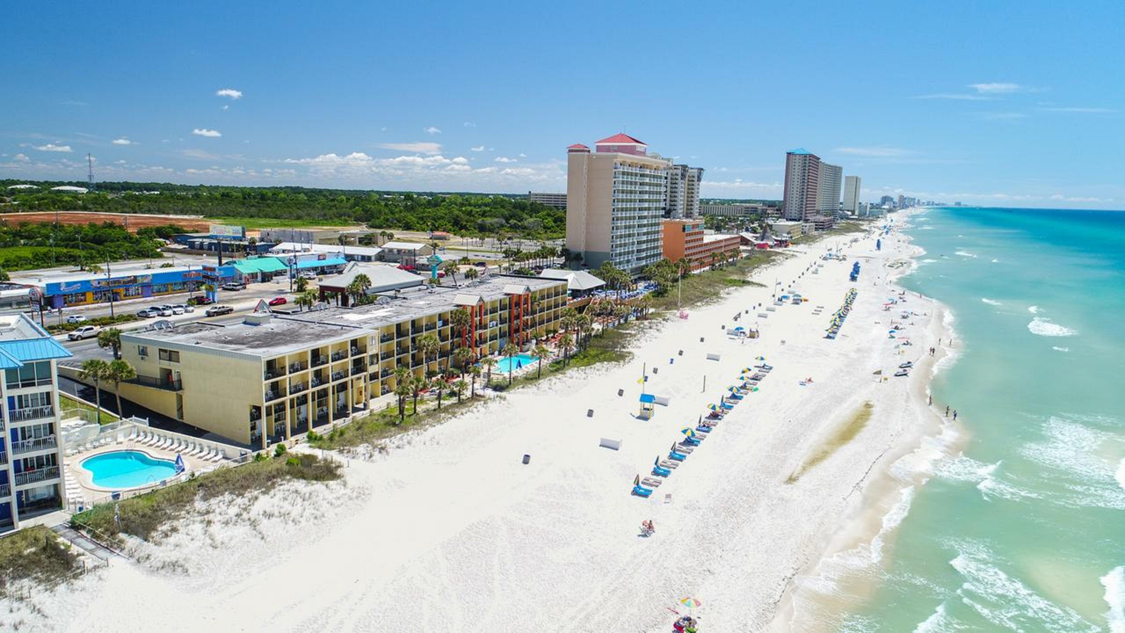 Ramada By Wyndham Panama City Beach / Beachfront Eksteriør billede
