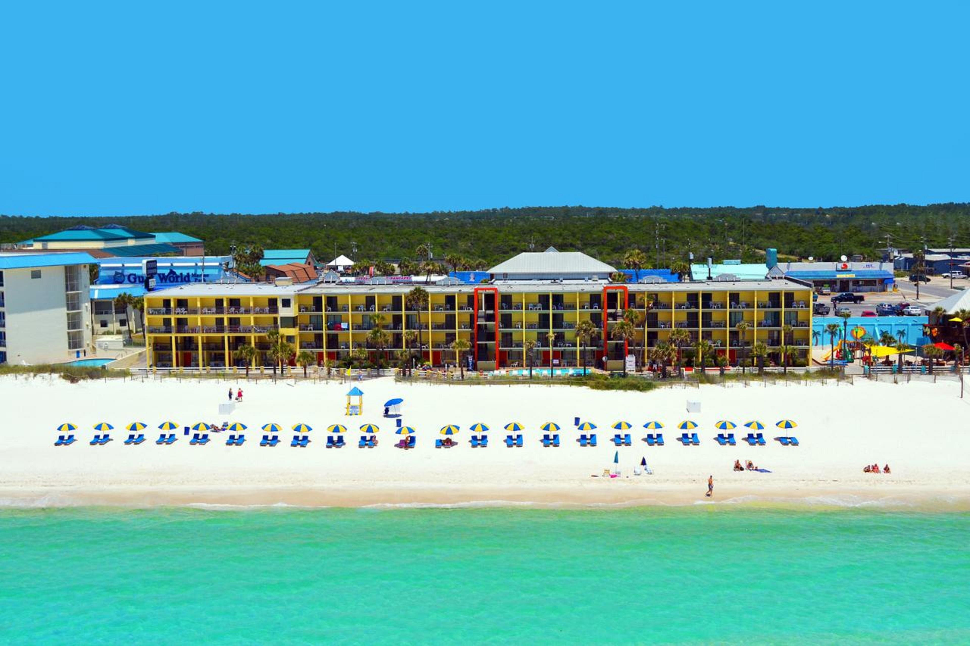 Ramada By Wyndham Panama City Beach / Beachfront Eksteriør billede