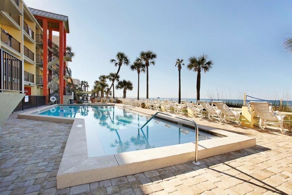 Ramada By Wyndham Panama City Beach / Beachfront Eksteriør billede
